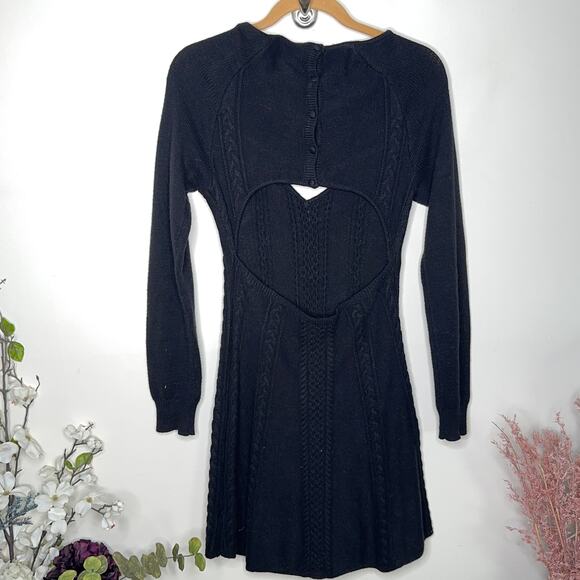 FREE PEOPLE Small World Cable Knit Sweater Dress Black Sz L {SS3} - Picture 4 of 6